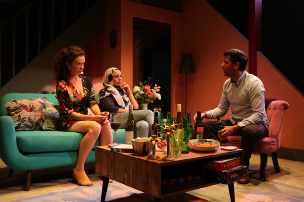 Photo Flash: First Look at ALKALINE at Park Theatre Image