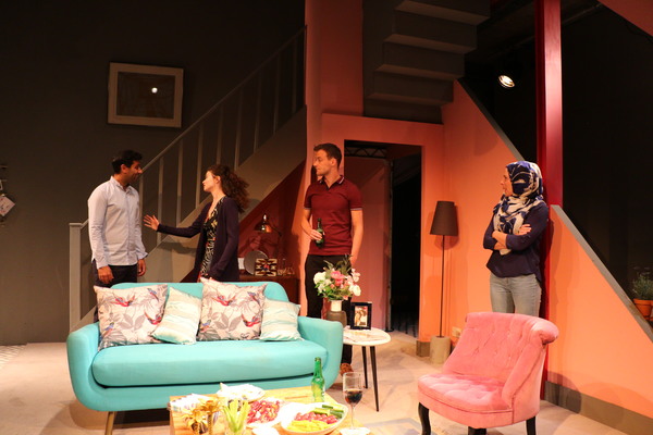 Photo Flash: First Look at ALKALINE at Park Theatre Image