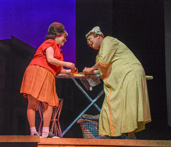Photo Flash: HAIRSPRAY Dances Into Dallas Theatre Center Image