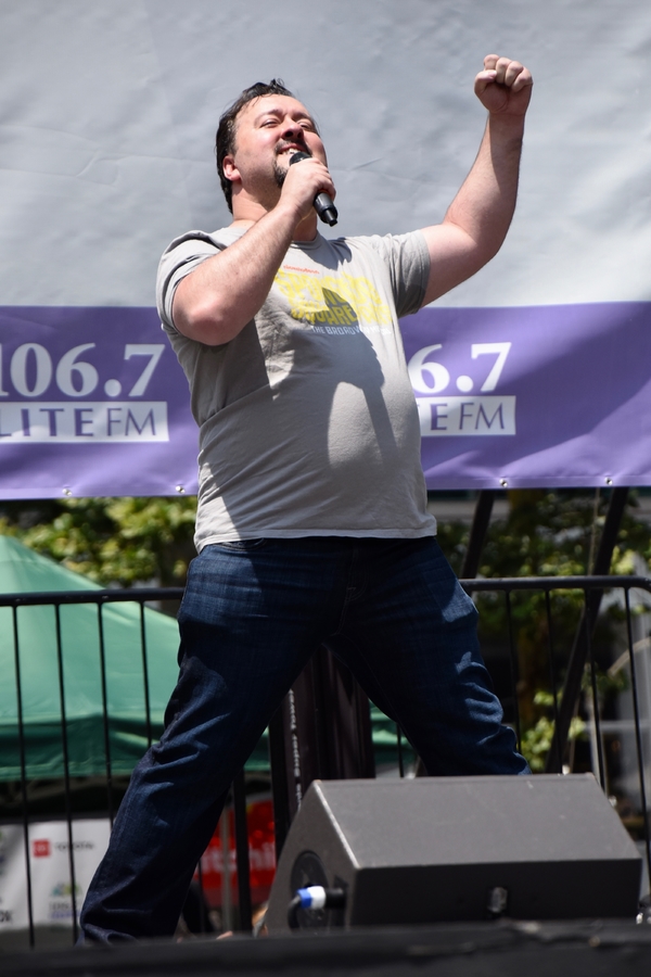 Photo Coverage: Cast Members From WAITRESS, SPONGEBOB, and More Perform at Broadway In Bryant Park Image