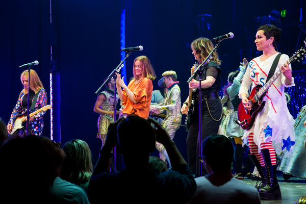 Photo Coverage: Broadway's Got the Beat! The Go-Go's Perform at HEAD OVER HEELS Image