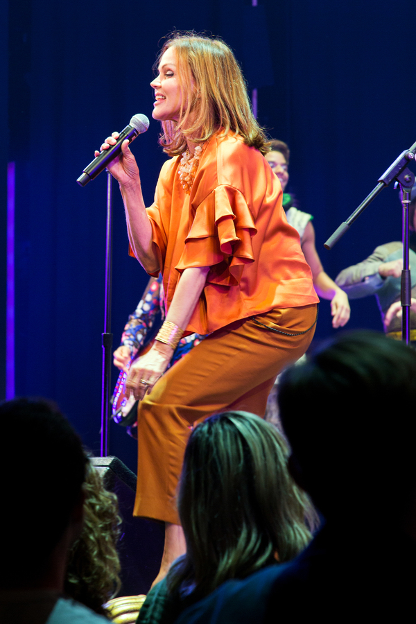 Photo Coverage: Broadway's Got the Beat! The Go-Go's Perform at HEAD OVER HEELS Image