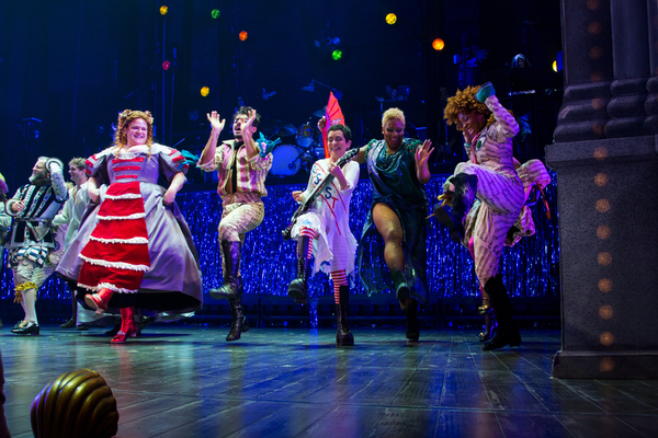 Photo Coverage: Broadway's Got the Beat! The Go-Go's Perform at HEAD OVER HEELS Image