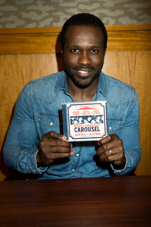 Photo Coverage: The Cast of CAROUSEL Celebrates Cast Recording Release at Barnes and Noble Image