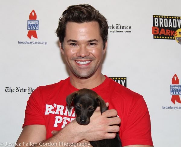 Photo Coverage: The Stars Come Out For Broadway Barks, Hosted by Bernadette Peters and Victor Garber Image