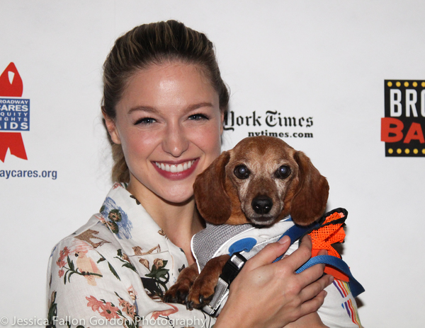Photo Coverage: The Stars Come Out For Broadway Barks, Hosted by Bernadette Peters and Victor Garber Image