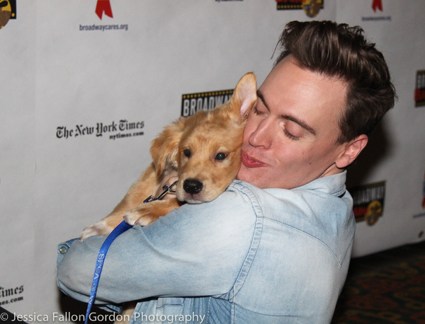 Photo Coverage: The Stars Come Out For Broadway Barks, Hosted by Bernadette Peters and Victor Garber Image
