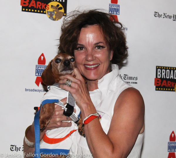 Photo Coverage: The Stars Come Out For Broadway Barks, Hosted by Bernadette Peters and Victor Garber Image