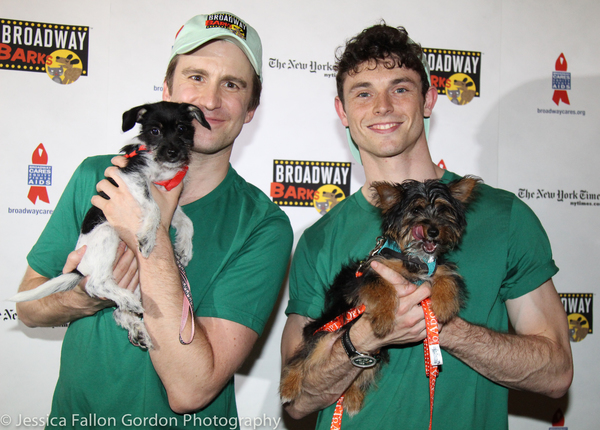 Photo Coverage: The Stars Come Out For Broadway Barks, Hosted by Bernadette Peters and Victor Garber Image