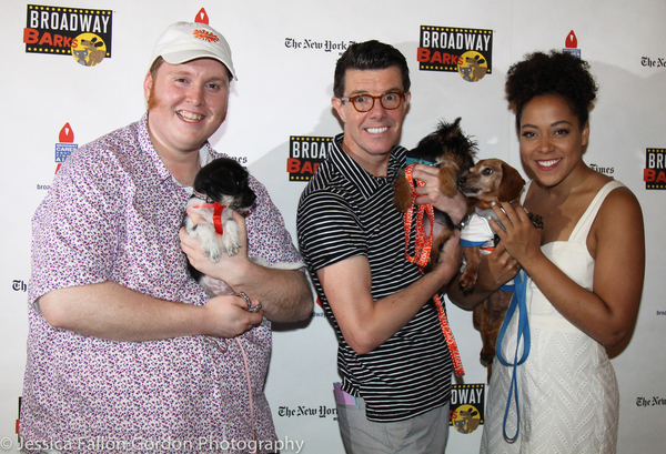 Photo Coverage: The Stars Come Out For Broadway Barks, Hosted by Bernadette Peters and Victor Garber  Image