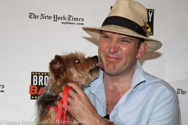 Photo Coverage: The Stars Come Out For Broadway Barks, Hosted by Bernadette Peters and Victor Garber Image