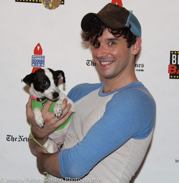 Photo Coverage: The Stars Come Out For Broadway Barks, Hosted by Bernadette Peters and Victor Garber Image