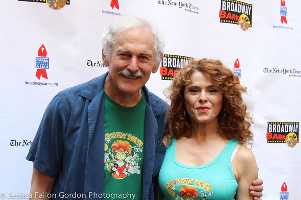 Photo Coverage: The Stars Come Out For Broadway Barks, Hosted by Bernadette Peters and Victor Garber Image