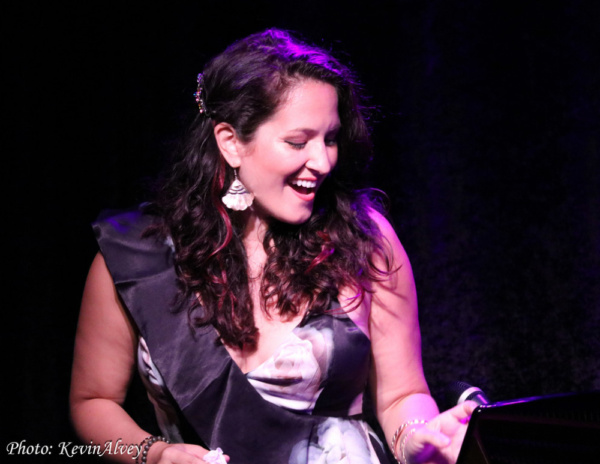 Photo Flash: Nicole Zuraitis Comes to the Birdland Theater Image