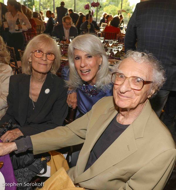 Photo Coverage: Inside Opening Night of FIDDLER ON THE ROOF in Yiddish Image