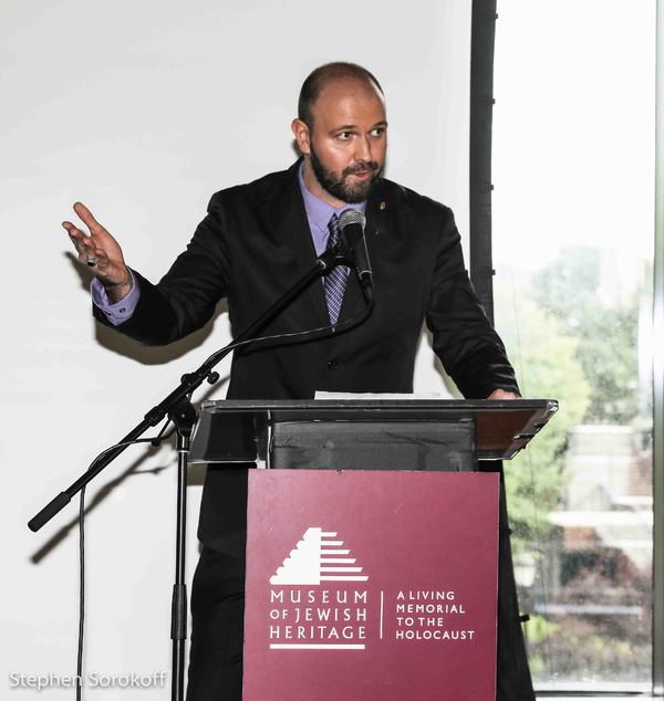 Photo Coverage: Inside Opening Night of FIDDLER ON THE ROOF in Yiddish Image