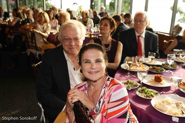 Photo Coverage: Inside Opening Night of FIDDLER ON THE ROOF in Yiddish Image