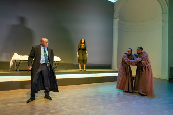 Photo Flash: African-American Shakespeare Company Presents RICHARD III Image