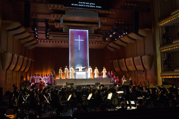 Photo:  Leonard Bernstein's MASS
A Theater Piece for Singers, Players and Dancers
(Ne Photo