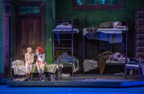 Photo Flash: Christopher Sieber, Jennifer Simard, and More Star in ANNIE at The Muny  Image