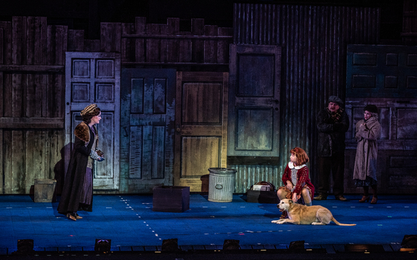 Photo Flash: Christopher Sieber, Jennifer Simard, and More Star in ANNIE at The Muny Image