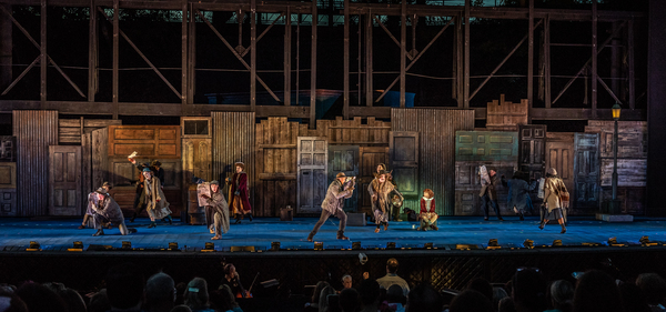 Photo Flash: Christopher Sieber, Jennifer Simard, and More Star in ANNIE at The Muny Image