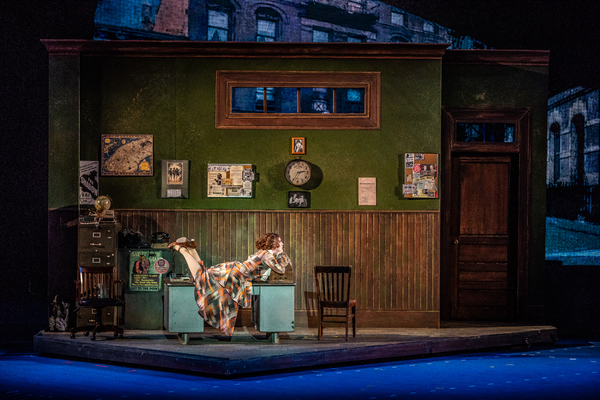 Photo Flash: Christopher Sieber, Jennifer Simard, and More Star in ANNIE at The Muny Image