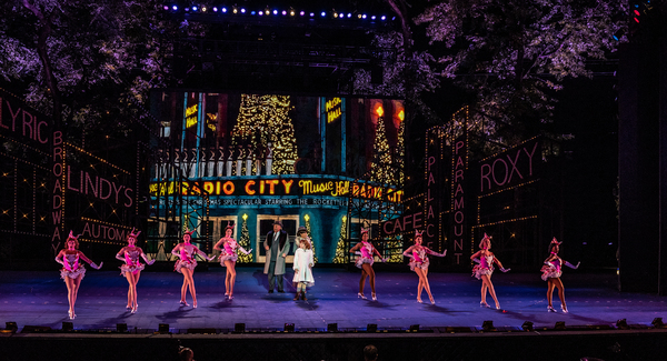 Photo Flash: Christopher Sieber, Jennifer Simard, and More Star in ANNIE at The Muny Image