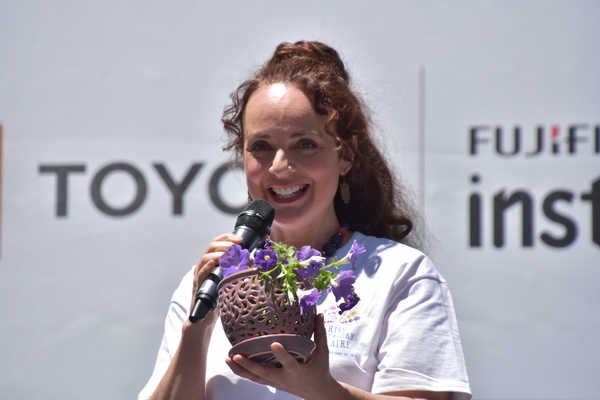 Photo Coverage: PHANTOM, BEAUTIFUL and More Take the Stage at This Week's Broadway in Bryant Park! 