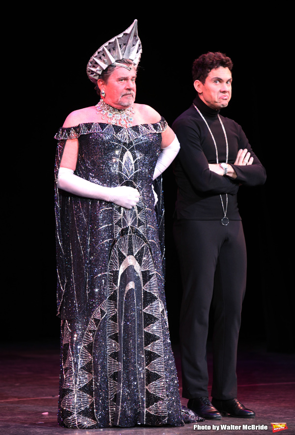 Photo Coverage: Remembering Tony Award-Winner Gary Beach Image