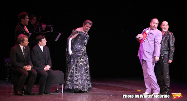 Photo Coverage: Remembering Tony Award-Winner Gary Beach Image