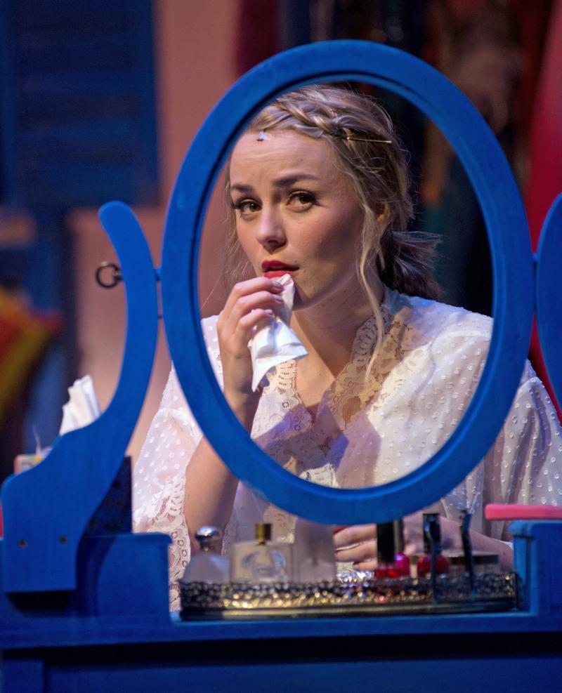 Review: MAMMA MIA at New Theatre Restaurant Image