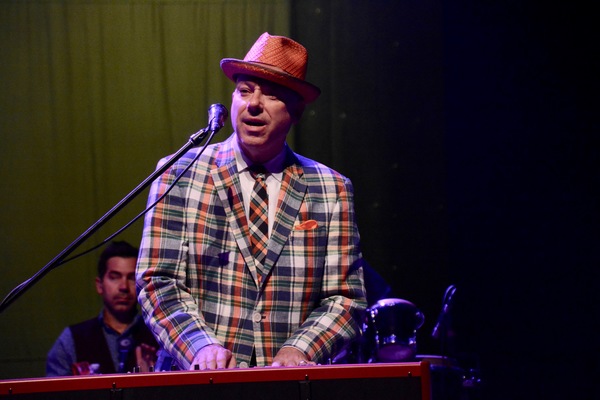 Photo Coverage: The Mavericks Play MAYO Performing Arts Center Image