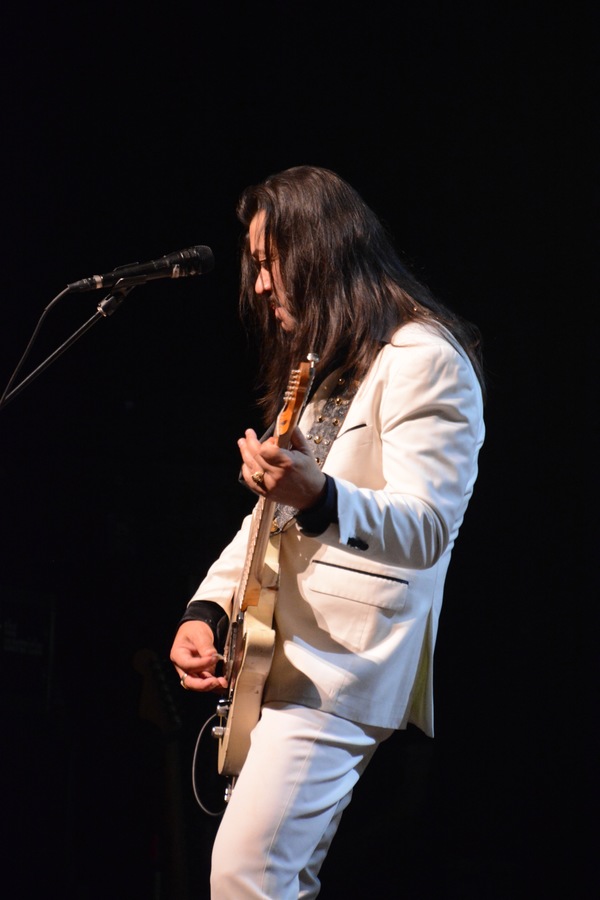 Photo Coverage: The Mavericks Play MAYO Performing Arts Center Image