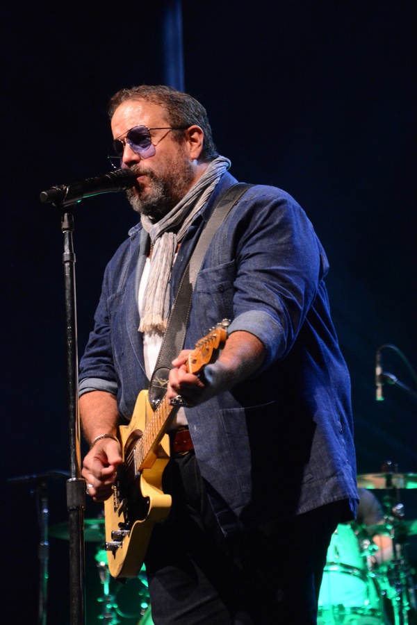 Photo Coverage: The Mavericks Play MAYO Performing Arts Center Image