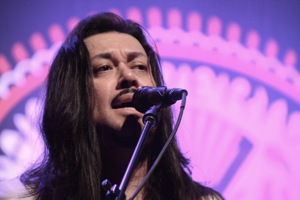 Photo Coverage: The Mavericks Play MAYO Performing Arts Center Image