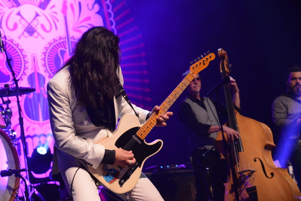 Photo Coverage: The Mavericks Play MAYO Performing Arts Center Image