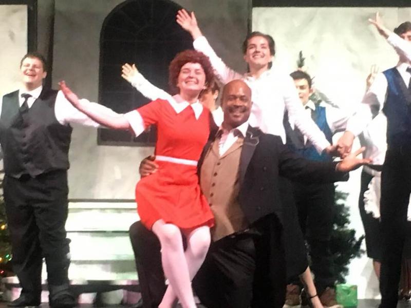 Review: ANNIE at Moorestown Theater Company Image