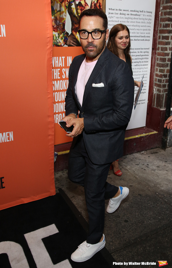 Photo Coverage: On The Red Carpet at Opening Night of STRAIGHT WHITE MEN Image