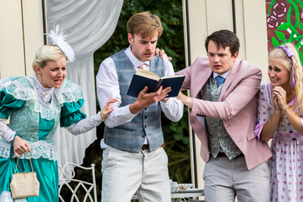 Photo Flash: First Look At Immersion Theatre's Latest Open-Air Production Of THE IMPORTANCE OF BEING EARNEST! 