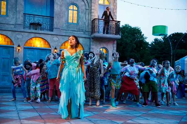 Brief 7/26: HEAD OVER HEELS Opens, BE MORE CHILL Begins Previews, and More! Image
