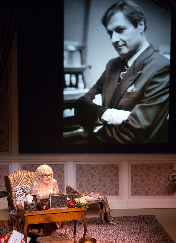 Photo Flash: Renee Taylor Charms in MY LIFE ON A DIET Image