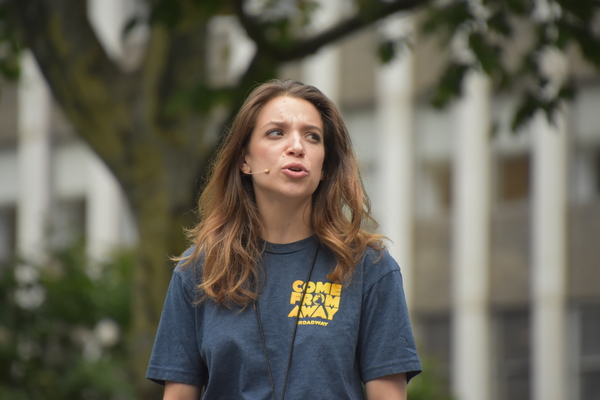 Photo Coverage: THE BAND'S VISIT, COME FROM AWAY, KINKY BOOTS and More Take the Stage at Broadway in Bryant Park  Image