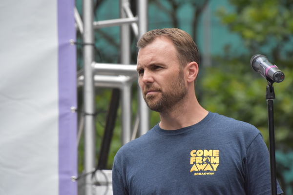 Photo Coverage: THE BAND'S VISIT, COME FROM AWAY, KINKY BOOTS and More Take the Stage at Broadway in Bryant Park  Image