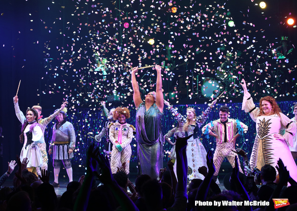 Photo Coverage: The Cast of HEAD OVER HEELS Takes Their Opening Night Bows Image