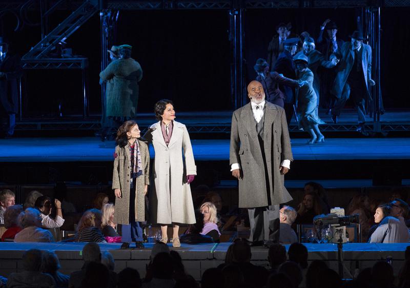 Review: Salonga, Grier, Hilty, Bart & Company Lead Charming Arden-directed ANNIE at the Hollywood Bowl 