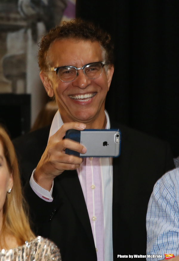 Photo Coverage: Inside the Legacy Robe Ceremony for HEAD OVER HEELS Image