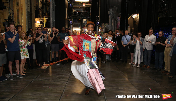 Photo Coverage: Inside the Legacy Robe Ceremony for HEAD OVER HEELS Image