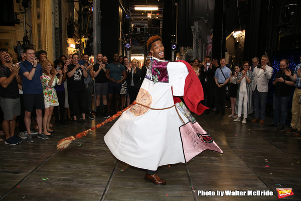 Photo Coverage: Inside the Legacy Robe Ceremony for HEAD OVER HEELS Image