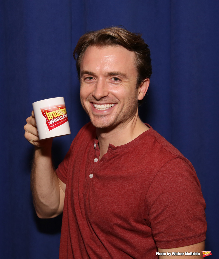 Brief 7/30: Original Stars Reunite For AVENUE Q Concert and More! Image